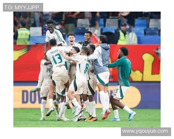 黑黄皮肤的足球明星有哪些他们在赛场上的辉煌成就与影响力分析